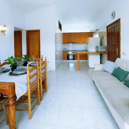 Apartamento Live Abades Playa Chica & Terrace Abades (Tenerife)